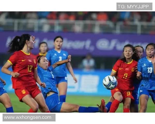 中国女足明星球员精彩瞬间全景展示图集