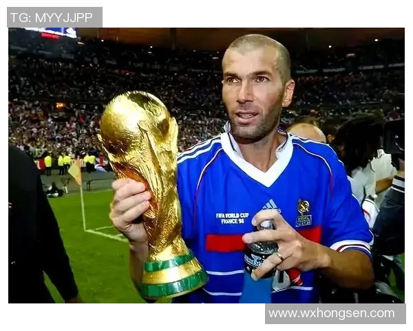 全球足球巨星风采:盘点世界顶级球员的传奇经历与成就